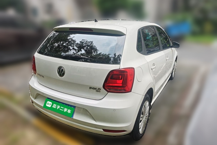 Volkswagen Polo 2017 car image #5