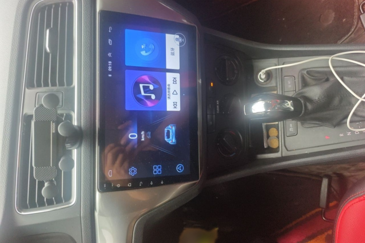 Volkswagen Lavida 2019 #17 Volkswagen Lavida 2019 car image #17