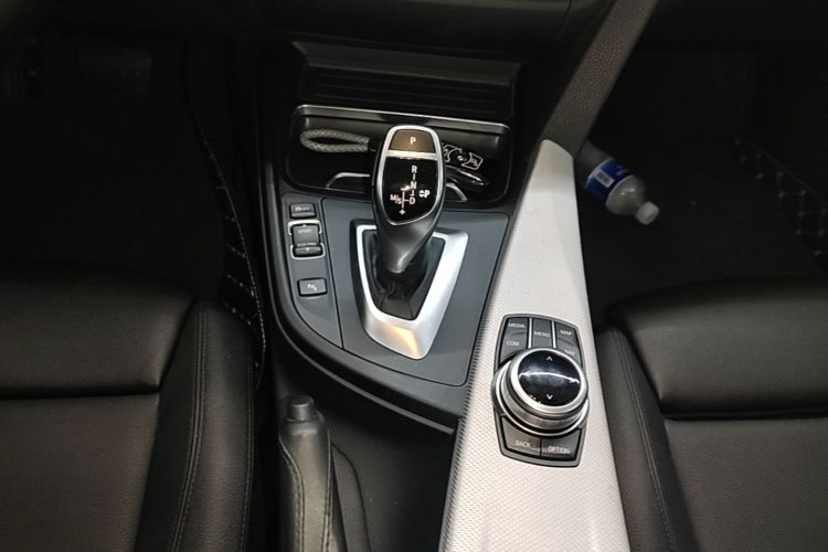 BMW 3 Series GT 2019 #14 BMW 3 Series GT 2019 car image #14
