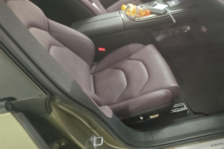 MI SU7 2025 car image #24