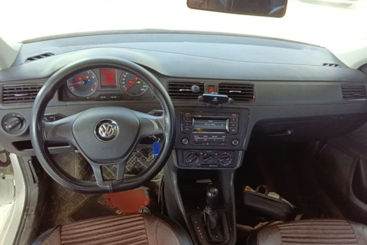 Volkswagen Santana 2021 car image #10