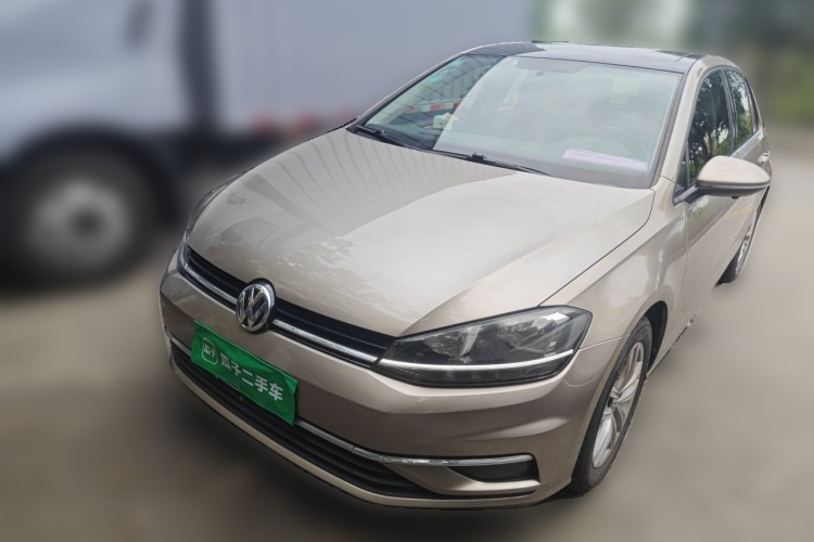 Volkswagen Golf 2019 #2 Volkswagen Golf 2019 car image #2