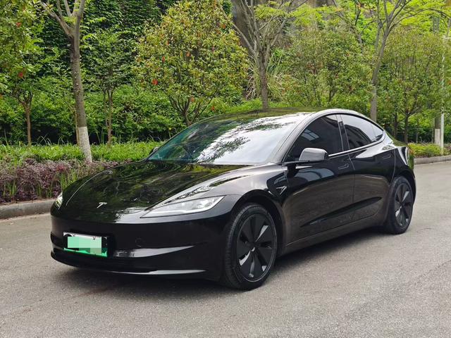 Tesla Model 3 2025 #10 Tesla Model 3 2025 car image #10