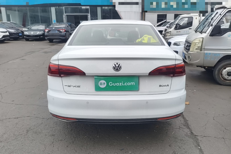 Volkswagen Bora 2020 car image #6