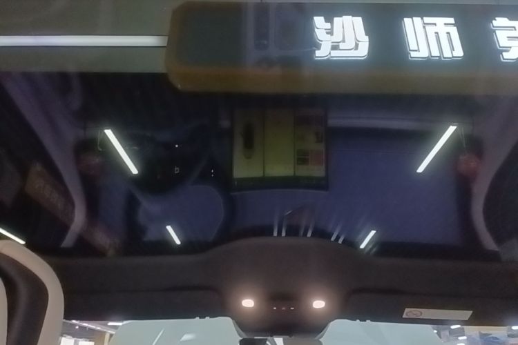 MI SU7 2025 #18 MI SU7 2025 car image #18