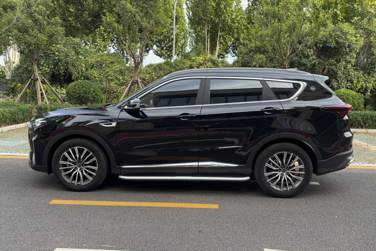 Jetour X70 PLUS 2025 #7 Jetour X70 PLUS 2025 изображение автомобиля #7