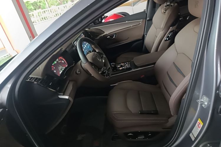 BYD Han 2021 car image #15