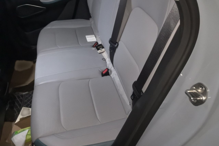GEELY Emgrand 2024 #14 GEELY Emgrand 2024 car image #14