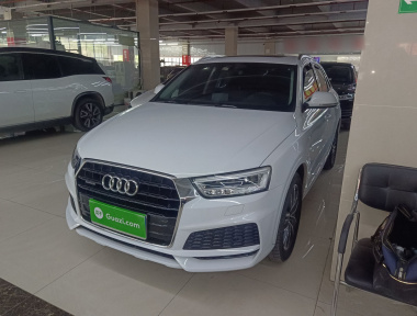 Audi Q3 2019 immagine di auto 