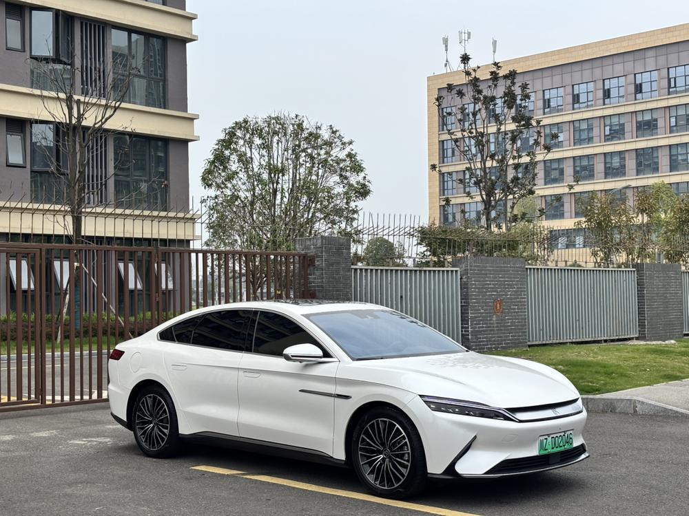 BYD Han 2022 #3 BYD Han 2022 изображение автомобиля #3