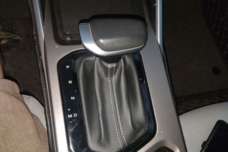GEELY Emgrand 2022 #14 GEELY Emgrand 2022 car image #14