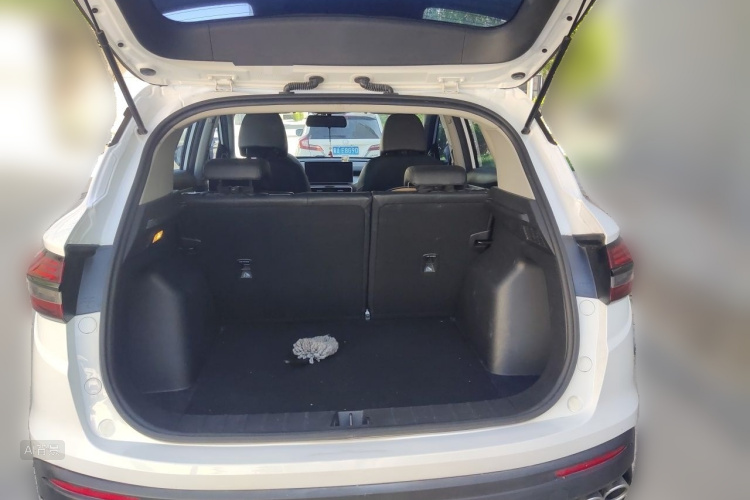 GEELY Coolray 2023 #21 GEELY Coolray 2023 car image #21