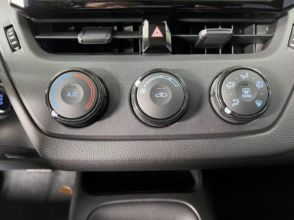 Toyota Corolla 2022 immagine di auto #9