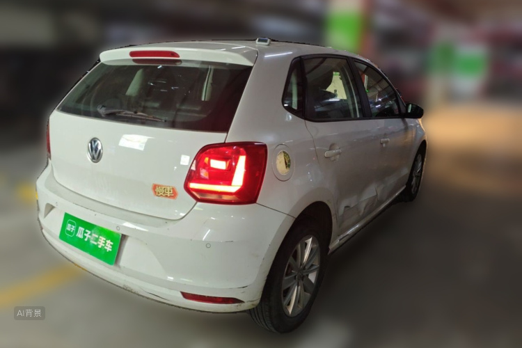 Volkswagen Polo 2016 car image #7
