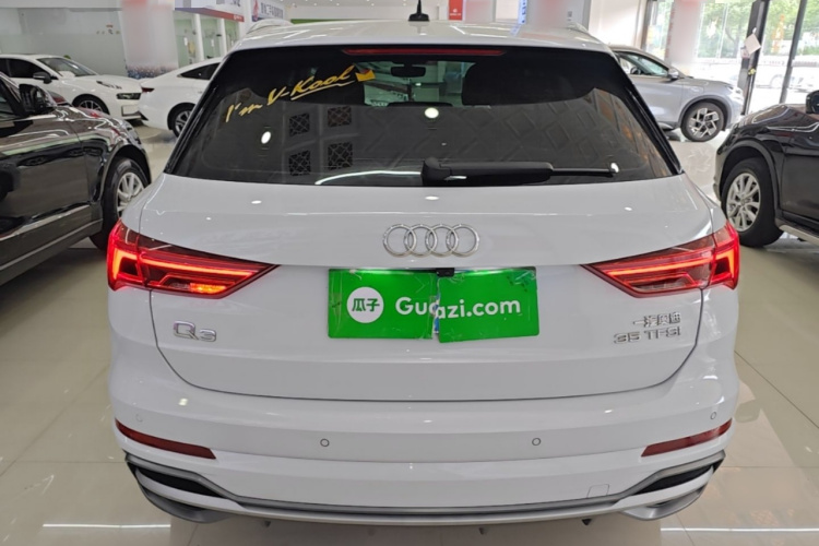 Audi Q3 2019 #4 Audi Q3 2019 car image #4