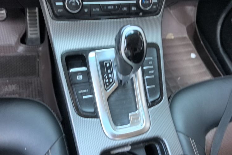 GEELY Emgrand GS 2017 car image #14