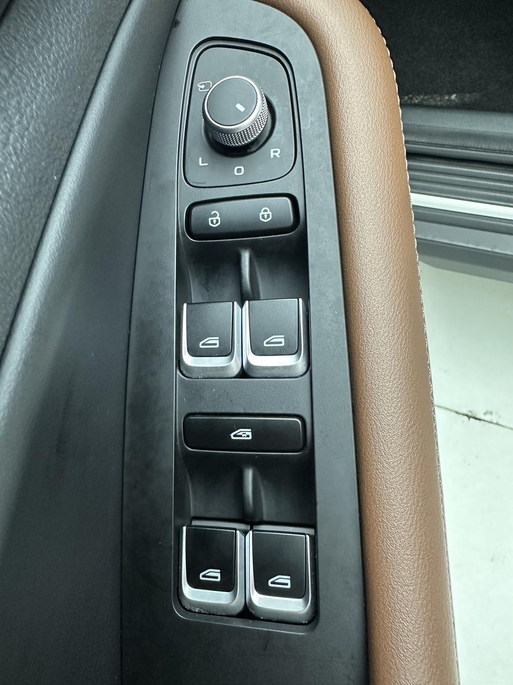 GEELY Vision X6 2023 #9 GEELY Vision X6 2023 imagen de coche #9
