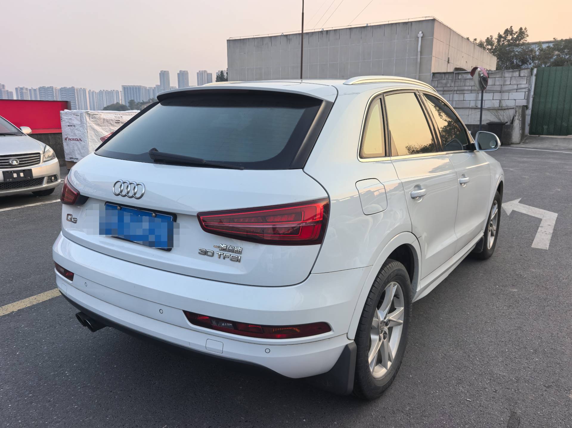 2017 image de voiture #7