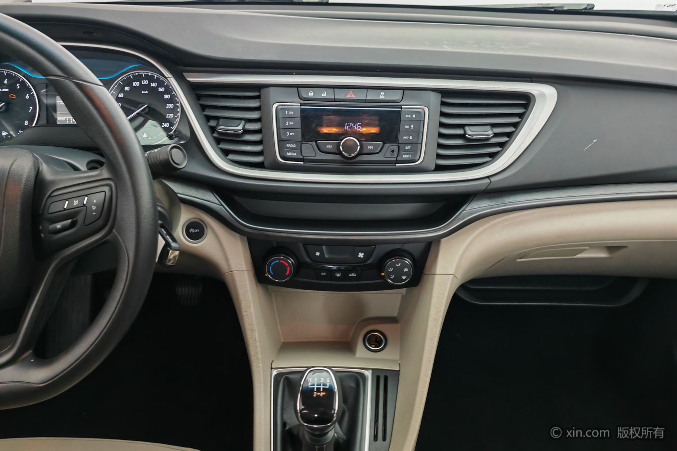 2017 #13 2017 car image #13