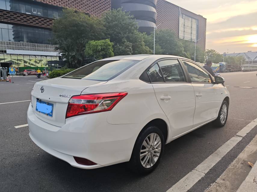 Toyota Vios 2014 #6 Toyota Vios 2014 car image #6