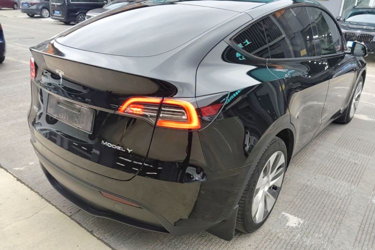 Tesla Model Y 2022 #7 Tesla Model Y 2022 immagine di auto #7