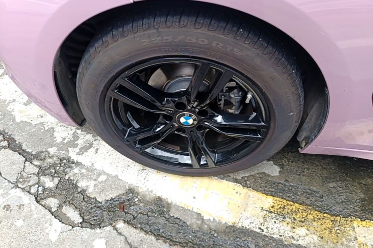 BMW 3 Series GT 2019 صورة سيارة #9
