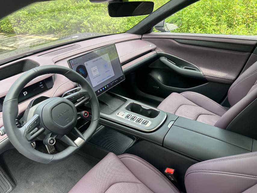 MI SU7 2025 imagen de coche #5