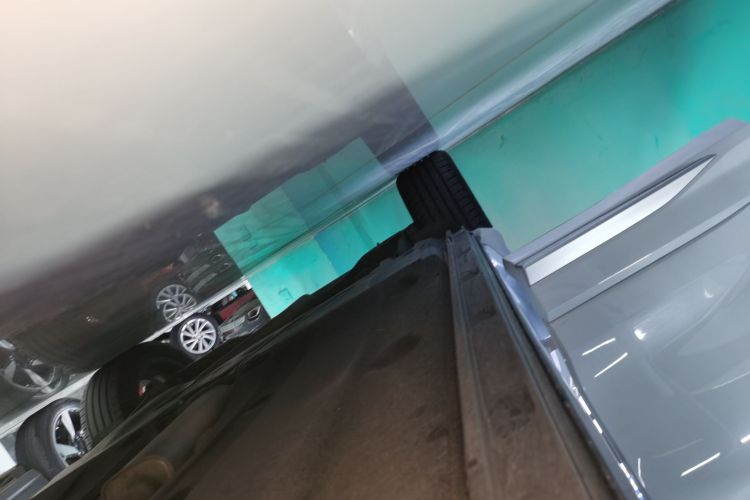 Audi Q3 2020 car image #29
