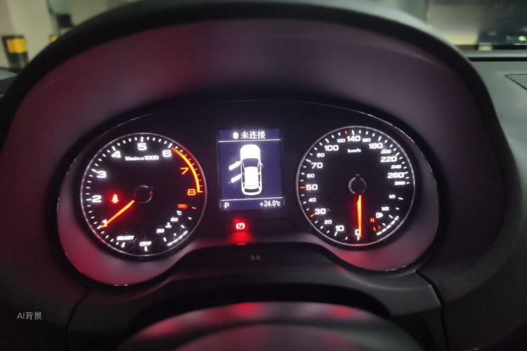 Audi A3 2018 car image #13