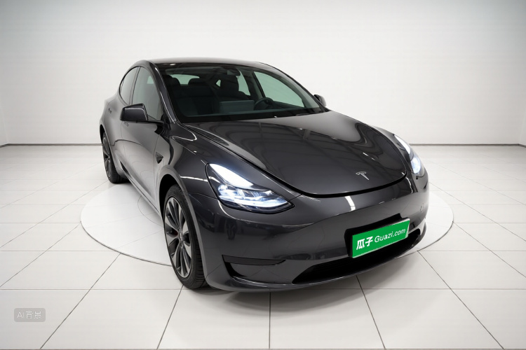 Tesla Model Y 2024 #4 Tesla Model Y 2024 car image #4