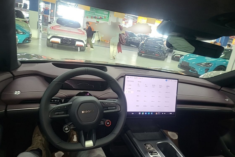 MI SU7 2024 imagem de carro #10