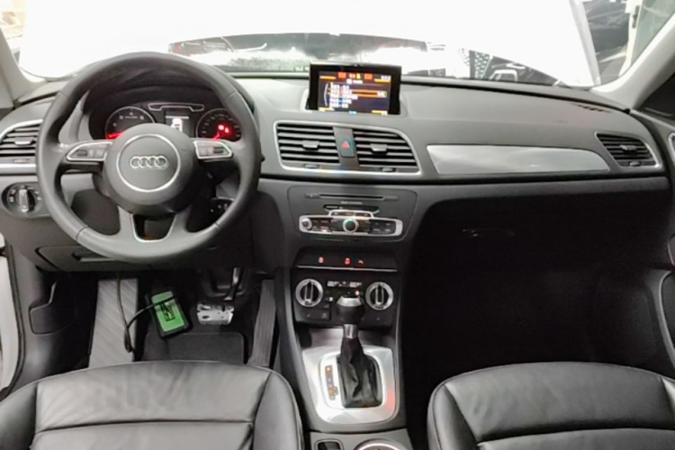 Audi Q3 2015 #10 Audi Q3 2015 immagine di auto #10