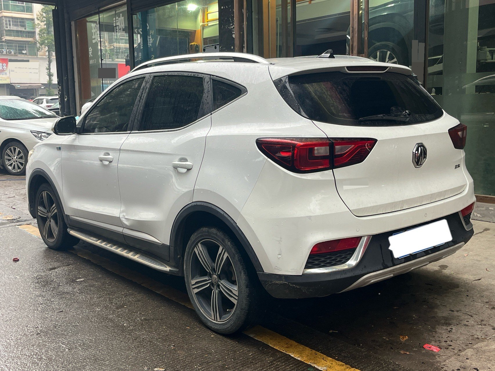 MG ZS 2018 immagine di auto #2