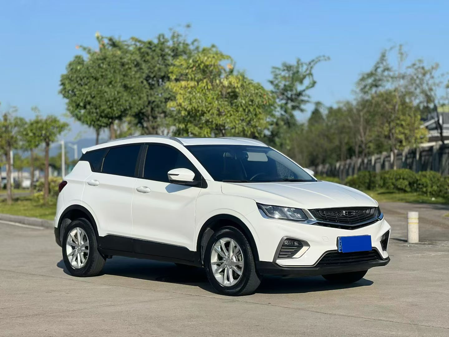 GEELY Coolray 2020 صورة سيارة #3