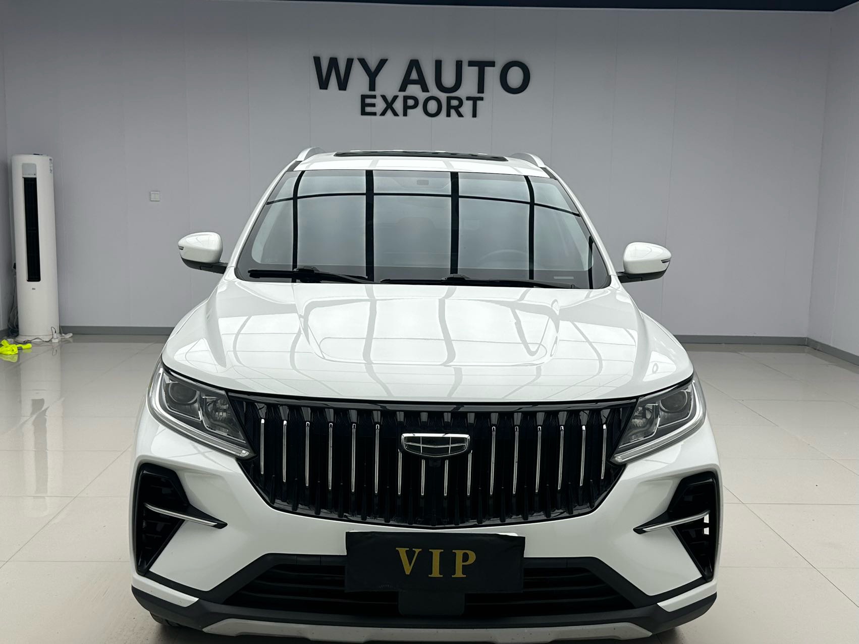 GEELY Vision X6 2023 car image #2