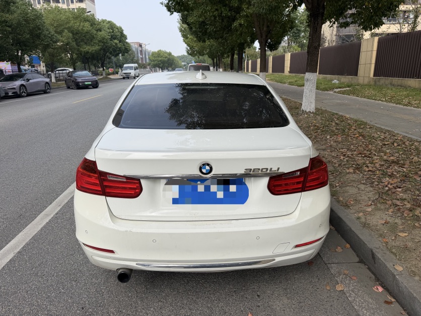 BMW 3 Series 2013 imagen de coche #3