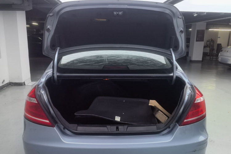 GEELY Emgrand 2016 immagine di auto #19