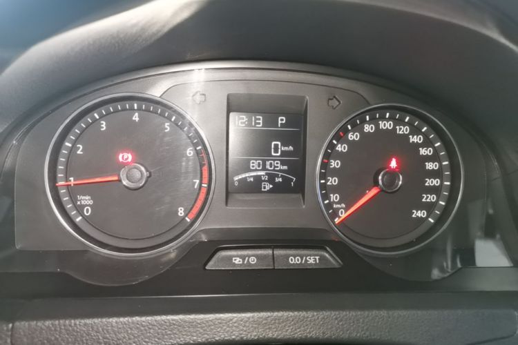 Volkswagen Santana 2016 car image #12