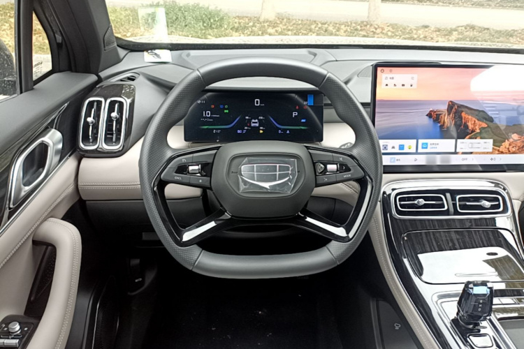 GEELY Boyue L 2026 #15 GEELY Boyue L 2026 immagine di auto #15