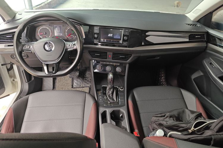 Volkswagen Bora 2018 car image #10