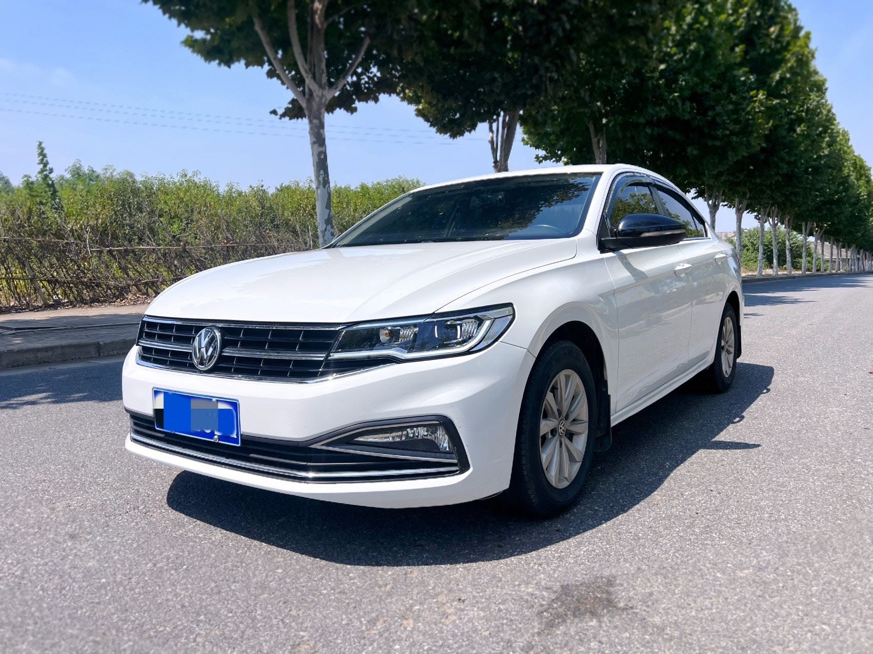 Volkswagen Bora 2020 car image 
