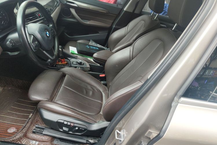 BMW X1 2019 car image #17
