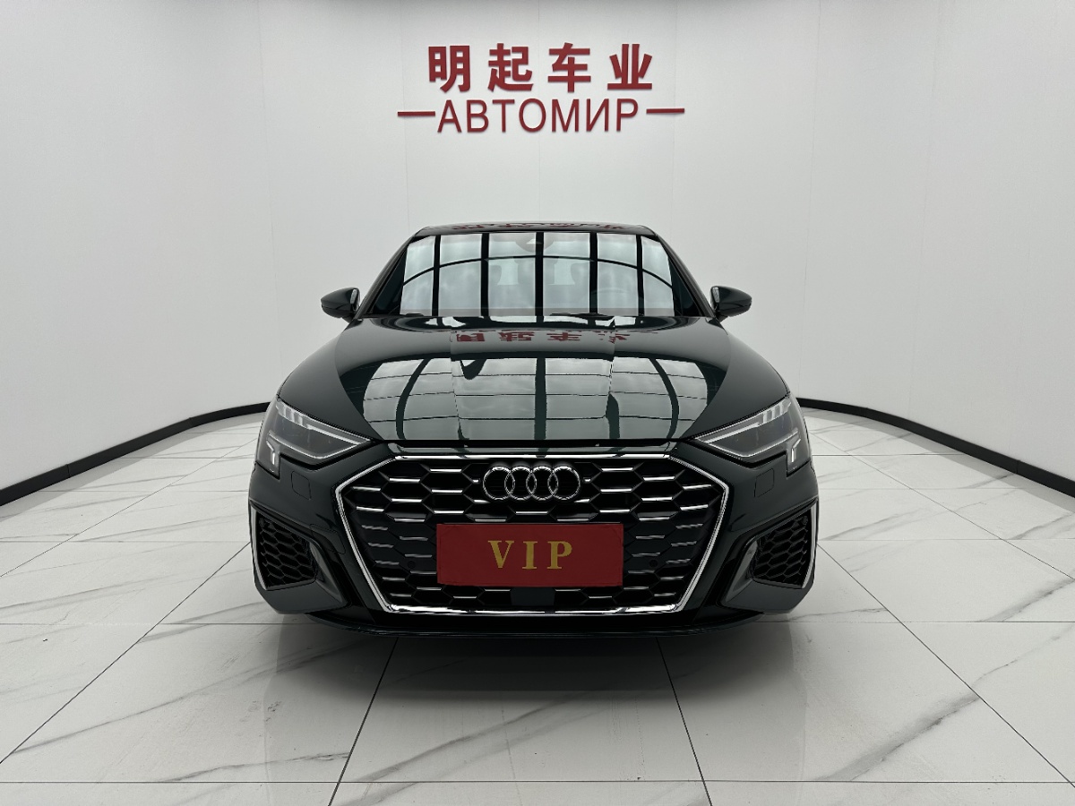 2022 car image #2