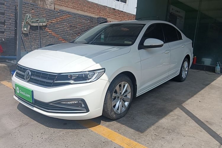 Volkswagen Bora 2020 car image #2
