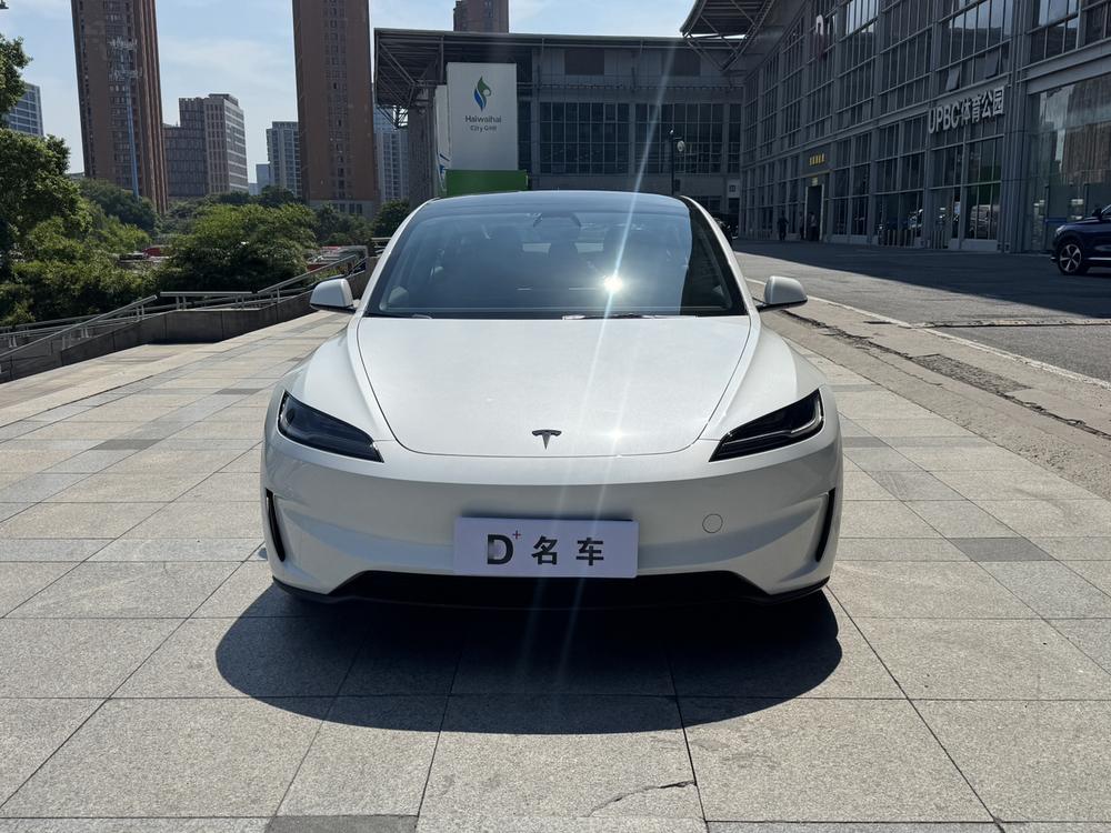 Tesla Model 3 2025 #2 Tesla Model 3 2025 car image #2