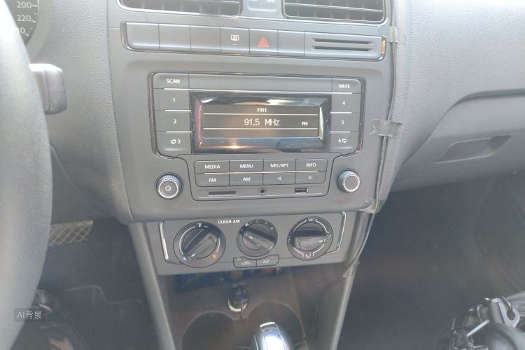 Volkswagen Polo 2016 #15 Volkswagen Polo 2016 car image #15
