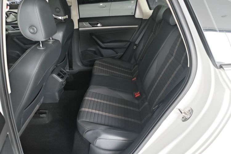 Volkswagen Lavida 2020 car image #17