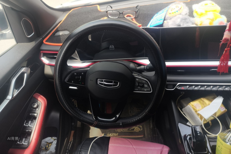 GEELY Coolray 2023 immagine di auto #12