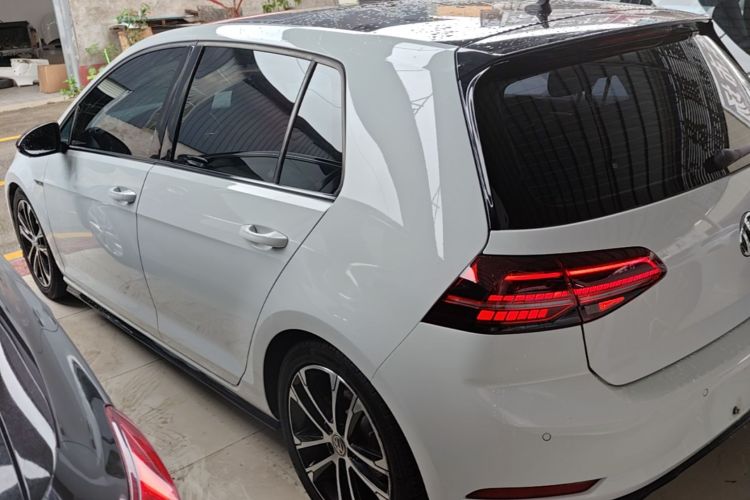 Volkswagen Golf 2019 #5 Volkswagen Golf 2019 car image #5