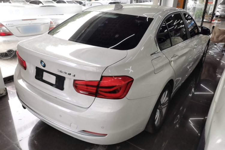 BMW 3 Series 2016 #7 BMW 3 Series 2016 car image #7